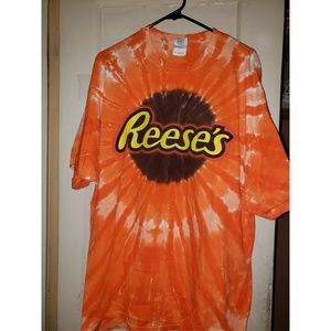 Orange Hershey's Chocolate World Reese's Tee